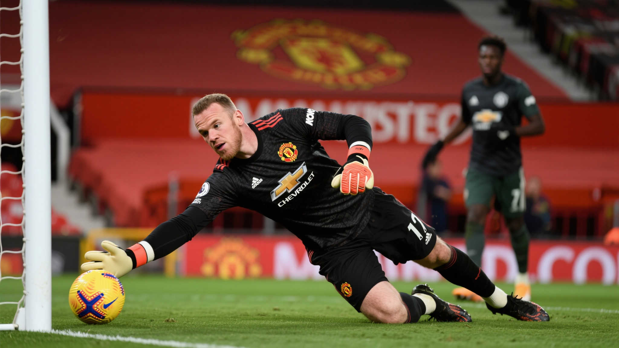 鲁尼:若掌舵曼联引援,首选德赫亚回归,奥斯梅恩与格伊紧随其后 鲁尼:若掌舵曼联引援,首选德赫亚回归,奥斯梅恩与格伊紧随其后